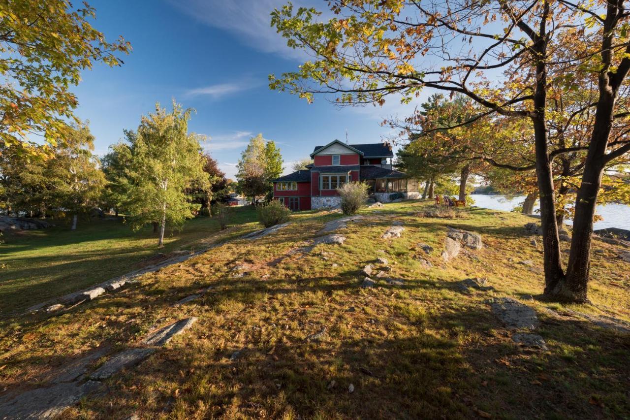 Whiskey River Cottages Formerly Seaway Slips Клейтон Экстерьер фото