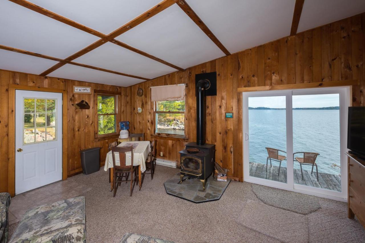 Whiskey River Cottages Formerly Seaway Slips Клейтон Экстерьер фото